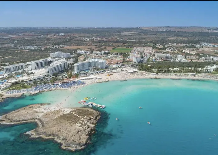 Nissi Golden Sands Privileges Apt