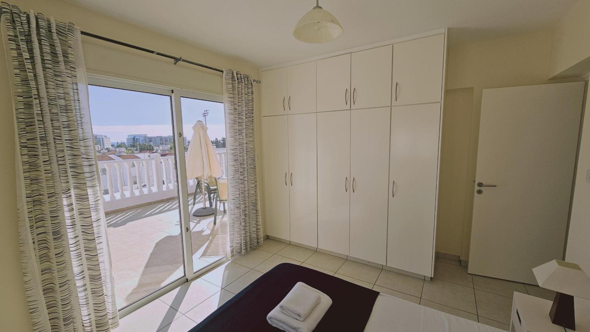 Nissi Golden Sands Privileges Apartment *